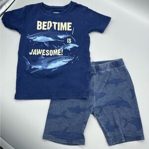 Carter’s Boys T-Shirt & Shorts set Pajamas - Size 5T